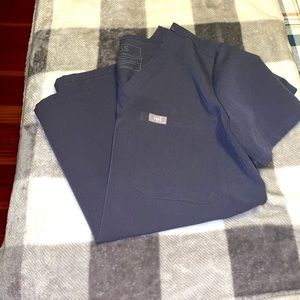 Figs charcoal Catarina one pocket top